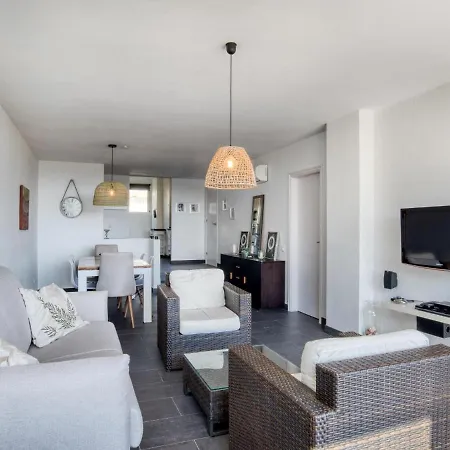 Nardos Reformat Amb Encant Per 5 Persones A 10 Minuts De La Platja Appartement