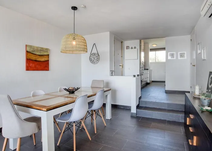 Nardos Reformat Amb Encant Per 5 Persones A 10 Minuts De La Platja