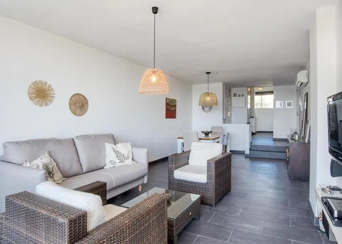 Nardos Reformat Amb Encant Per 5 Persones A 10 Minuts De La Platja アパート *