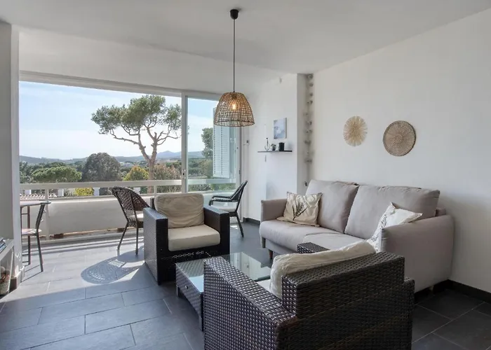 Nardos Reformat Amb Encant Per 5 Persones A 10 Minuts De La Platja Daire Platja d'Aro